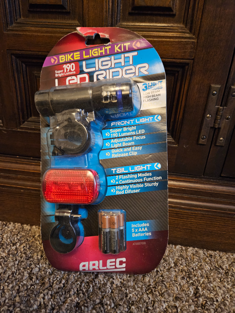 Arlec rechargeable front torch and rear bike 2024 light set