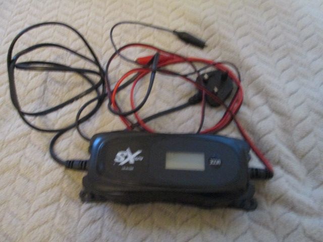 image for auto xs battery charger