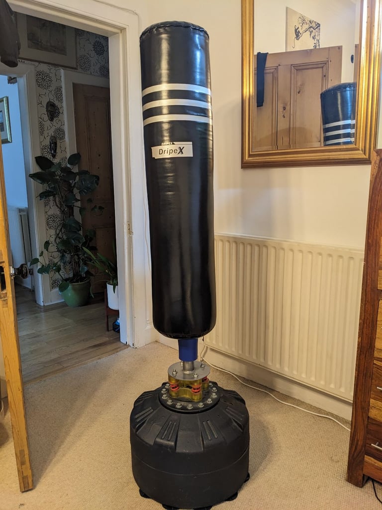 Punch bag with stand