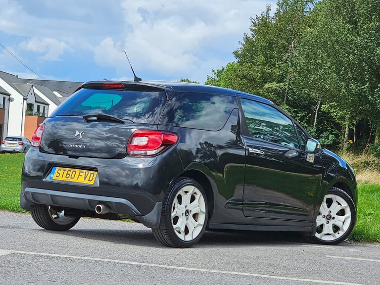 2010 Citroen DS3 1.6 HDi Black 3dr HATCHBACK DIESEL Manual