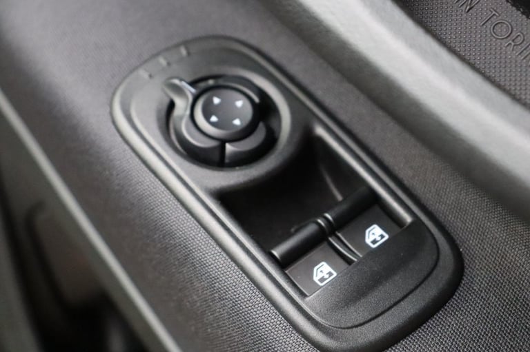 2021 Fiat 500e C 42kWh Icon 2dr Auto Convertible (SAT NAV, CRUISE)  Convertible ELECTRIC Automatic