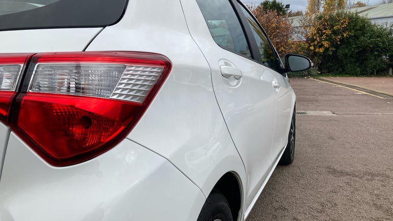 2019 Toyota Yaris 1.5 Hybrid Icon Tech 5dr CVT Hybrid Hatchback Hatchback Hybrid Automatic