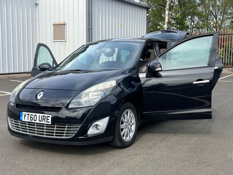 2010 Renault Grand Scenic 1.9 dCi Privilege TomTom 5dr MPV Diesel Manual