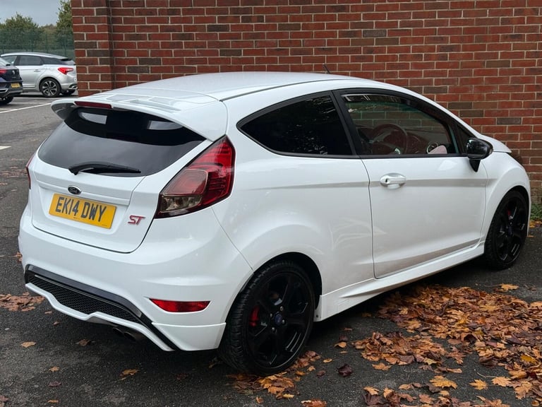 FORD FIESTA 1.6 T EcoBoost ST-2 2014