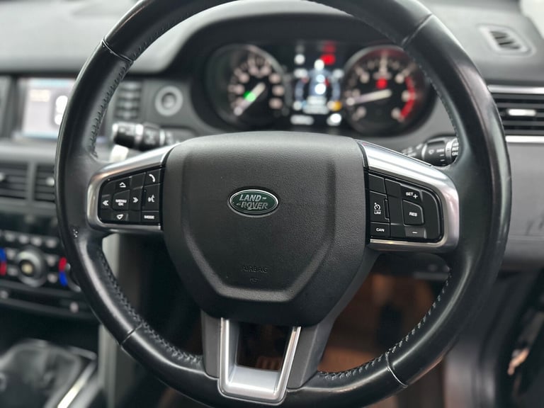 2018 Land Rover Discovery Sport 2.0 eD4 SE Tech SUV 5dr Diesel Manual Euro 6