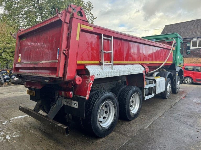 2016 MERCEDES AROCS 3240 8X4 TIPPER