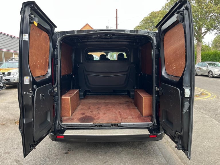 Fiat Talento Talento Tecnico MultiJet 170 LWB 6 Seat Crew Van Onyx Ed... 2021/21