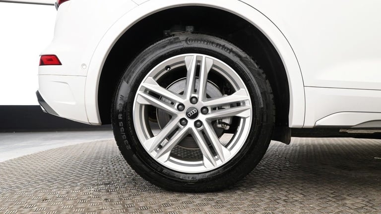 2024 Audi Q5 2.0 TFSIe 50 S line SUV 5dr Petrol Plug-in Hybrid S Tronic quattro Euro 6 ( SUV Petr...