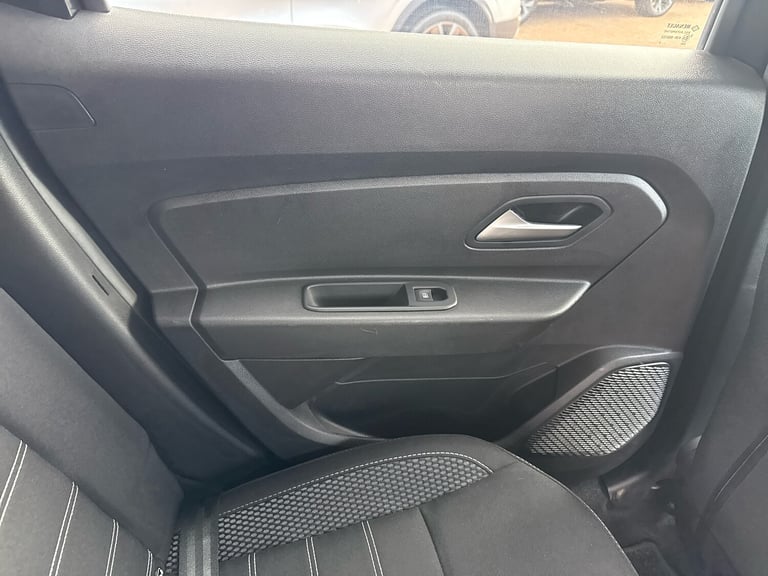 2023 Dacia Duster 5dr 1.0 Tce 100 Journey Bifl 4x2 SUV/Crossover Bi-Fuel Manual