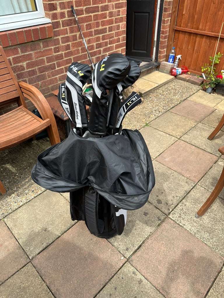 Golf club set with accessories | in Slough, Berkshire | Gumtree