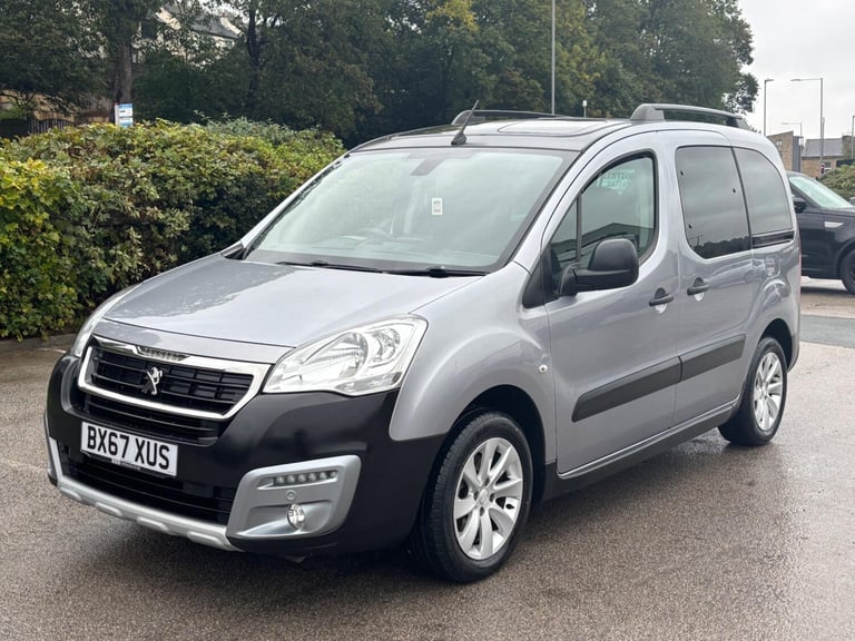 image for 2017 Peugeot Partner Tepee 1.2 PureTech Outdoor Euro 6 (s/s) 5dr MPV Petrol Manual