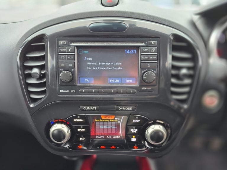 2012 Nissan Juke 1.5 dCi Tekna 5dr HATCHBACK Diesel Manual