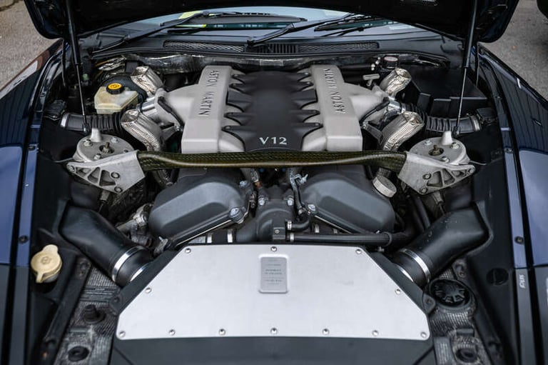 2003 Aston Martin Vanquish V12 2+0 2dr Auto COUPE PETROL Automatic