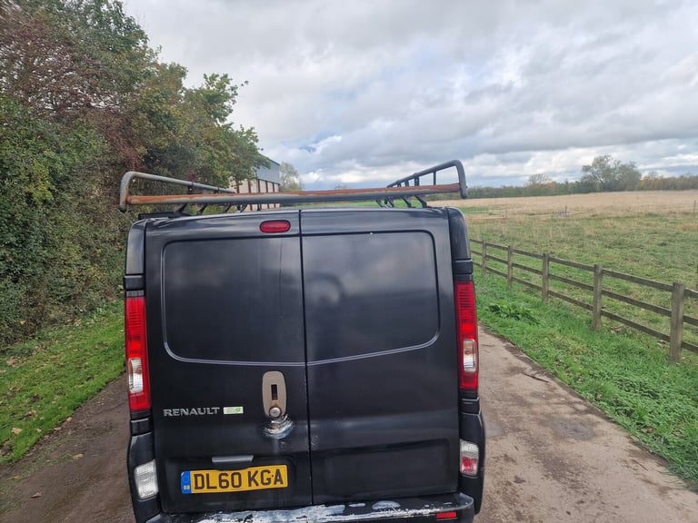 2011 Renault Trafic  Drives Perfect  5m MOT  SWB  Black  Ready to work