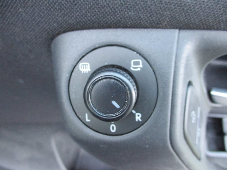 VOLKSWAGEN POLO 1.2 TSI MATCH EDITION AUTOMATIC 5 DOOR 2017