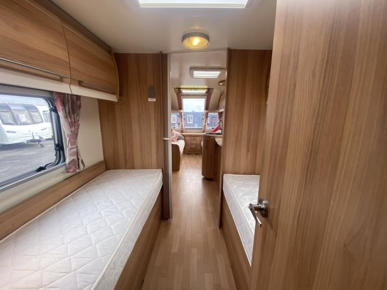 2014 BAILEY UNICORN CORDOBA LUXURY TOURING CARAVAN