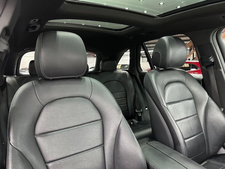 2016 Mercedes-Benz GLC 2.1 GLC220d AMG Line (Premium) SUV 5dr Diesel G-Tronic 4MATIC Euro 6 (s/s)...