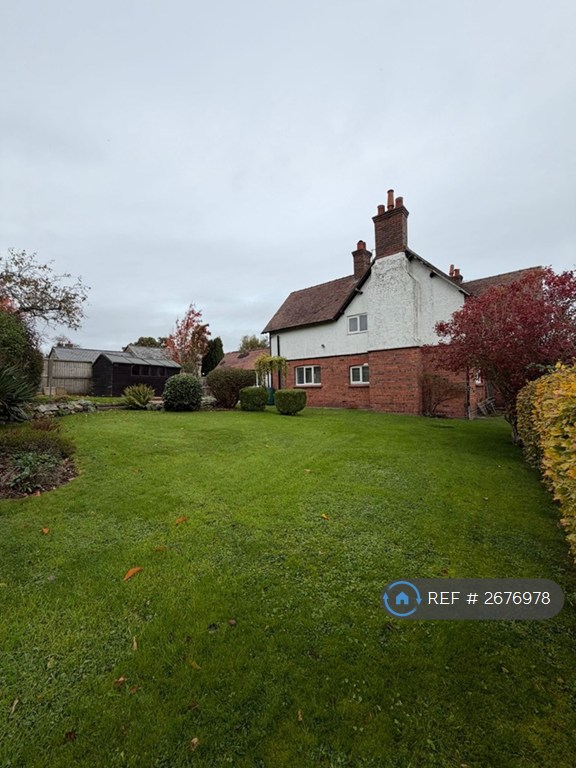 3 bedroom house in Tyn-Y-Celyn, Oswestry, SY10 (3 bed) (#2676978)