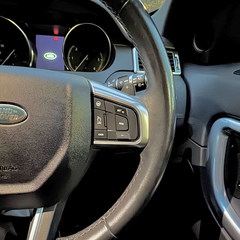 2019 Land Rover Discovery Sport 2.0 Discovery Sport Landmark TD4 Auto 4WD 5dr SUV Diesel Automatic