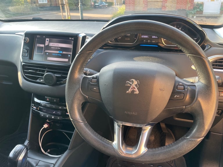 2012 PEUGEOT 208 1.4 VTI ALLURE 5 DR|FULLY SERVICED|NEW MOT|FULL SERV HISTORY|CRUISE CONT|AIR COND