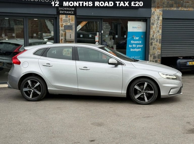 image for 2017 Volvo V40 2.0 D2 R-Design Nav Plus Hatchback 5dr Diesel Manual Euro 6 (s/s) (120 ps) Hatchba...