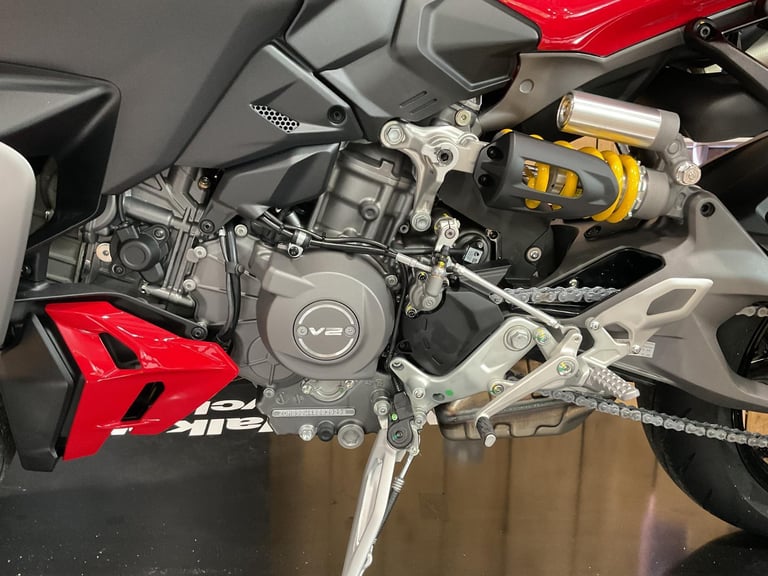 Ducati Streetfighter V2 2025 LOW RATE FINANCE 4.9%APR HP & PCP ORDER NOW!