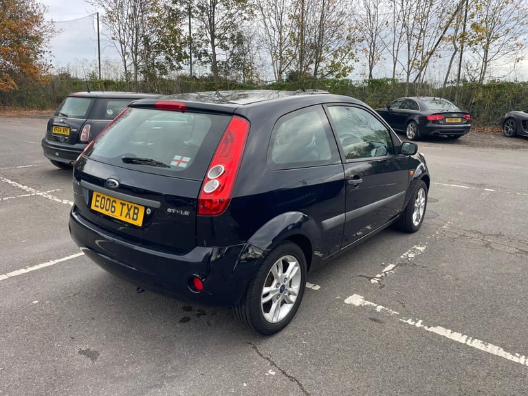 Ford, FIESTA, Hatchback, 2006, Very very low mileage!!! 6900 miles