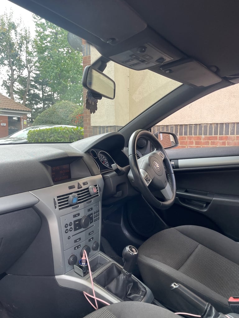 Astra 65k mileage ulez free 
