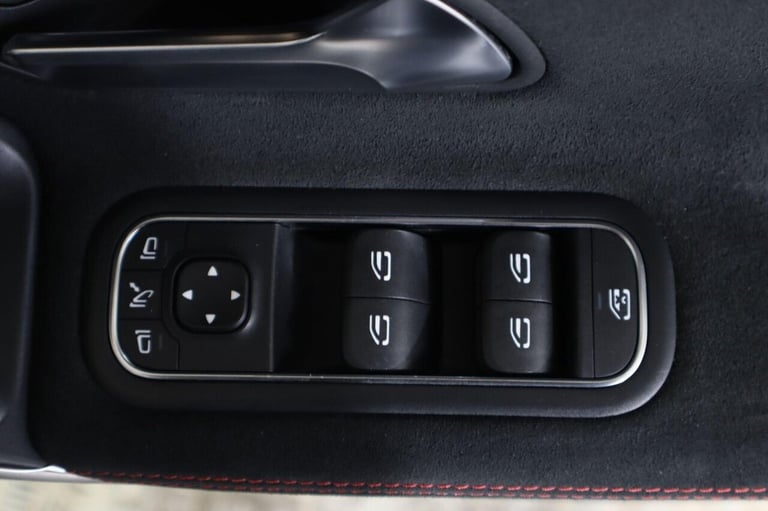 2019 Mercedes-Benz A-Class 1.3 A200 AMG Line (Executive) 7G-DCT Euro 6 (s/s) 5dr Hatchback Petrol...