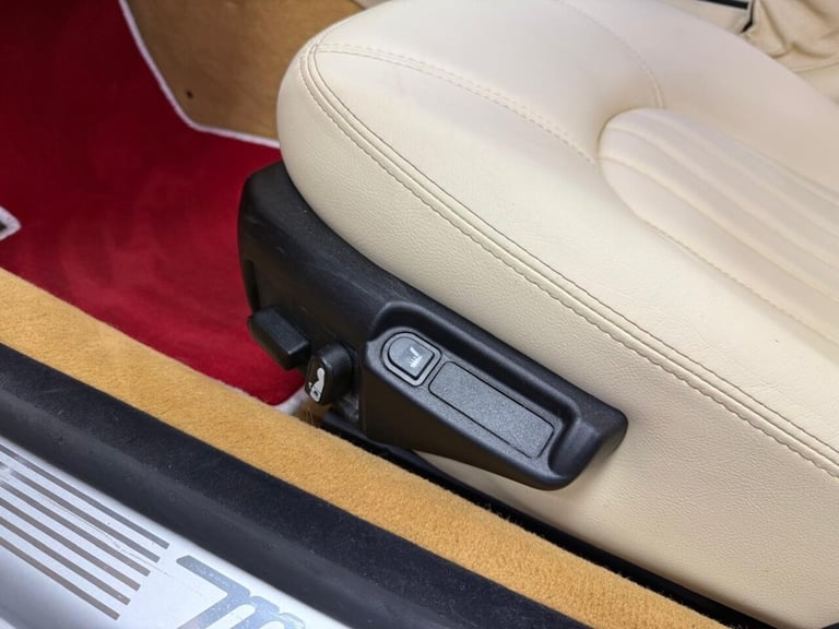 2004 Maserati Coupe Cambiocorsa 2dr COUPE PETROL Automatic