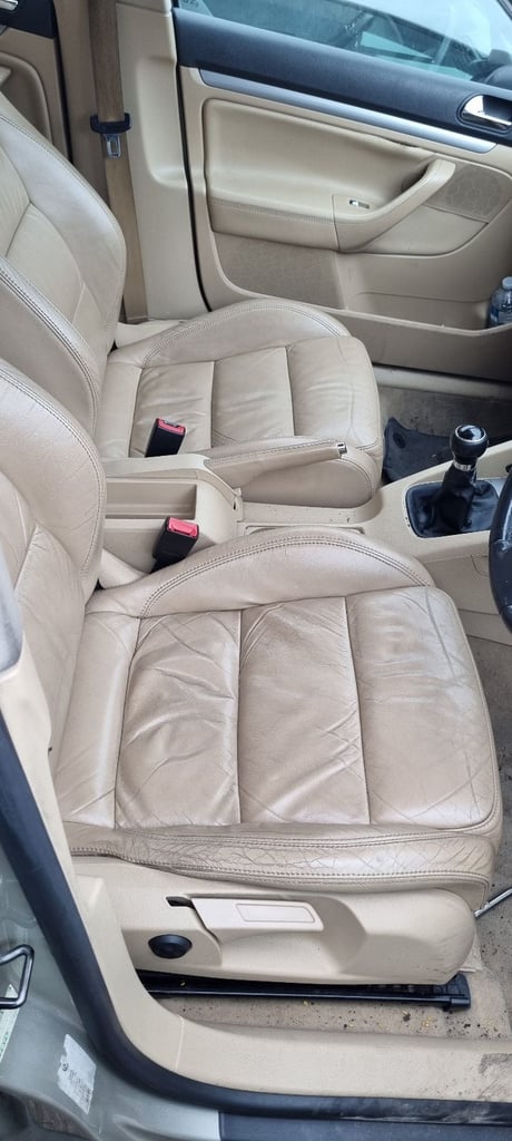 Vw golf 2.0 tdi 140 breaking.  Volkswagen golf mk5 breaking. Vw golf mk5