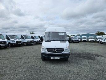 2013 ON 13 PLATE MERCEDES BENZ SPRINTER 516CDI 160BHP MWB TRW DIESEL CREW VAN 