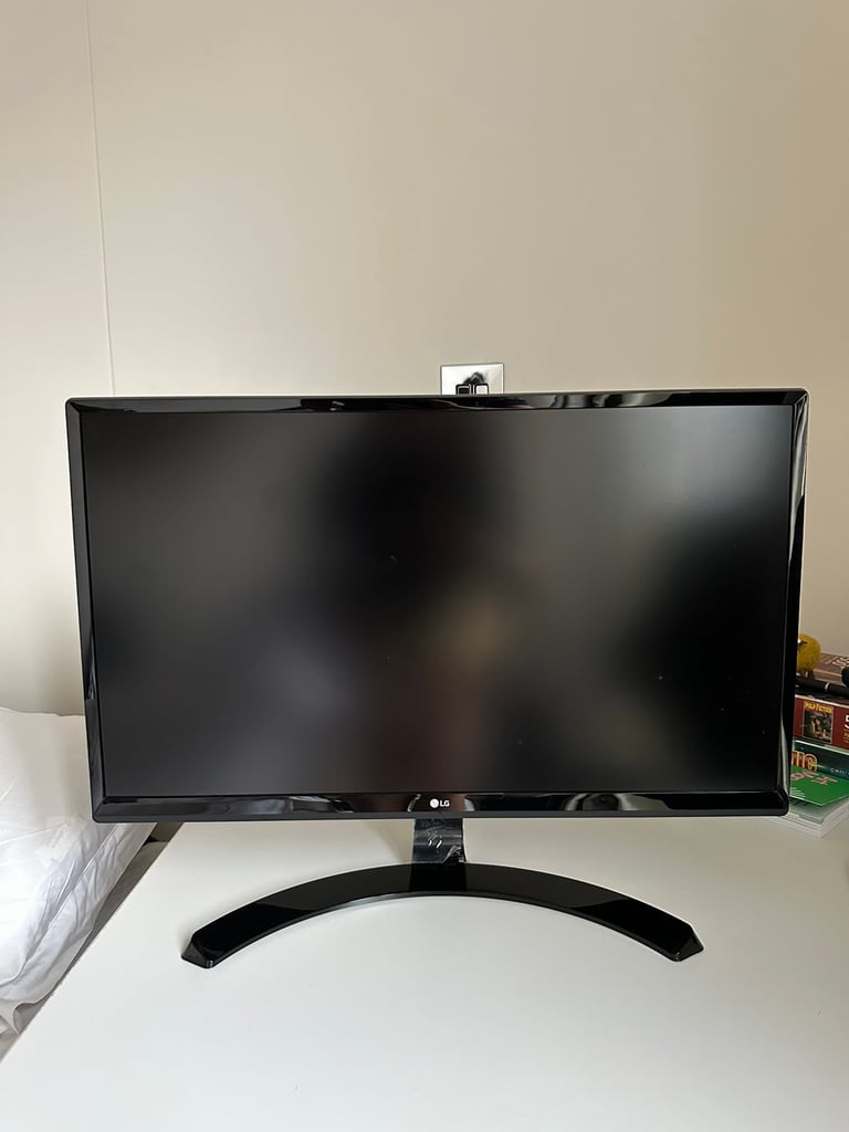 24” LG 4K monitor | in London | Gumtree