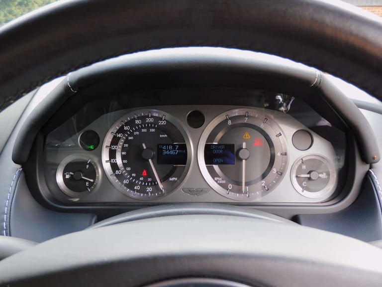 2006 Aston Martin Vantage 2dr HATCHBACK PETROL Manual