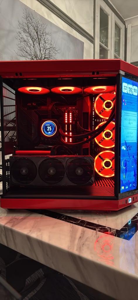 image for Brand new complete gaming pc 14900k/RTX5070ti/Hyte Y70 Touch/water cooling/ddr5 32gb/2tb/monitor