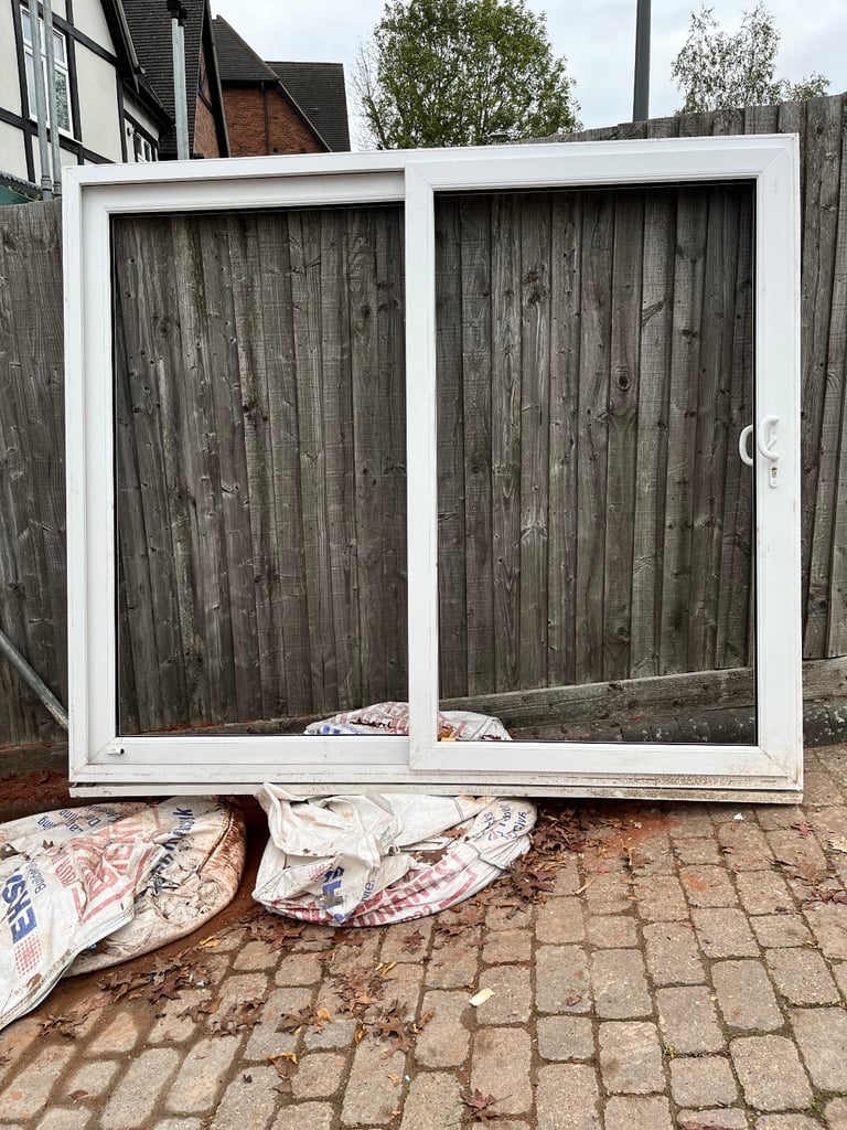 image for Sliding Patio Doors WITH GLASS (Only 1 year old!) 2,390(w) x 2,060(h)