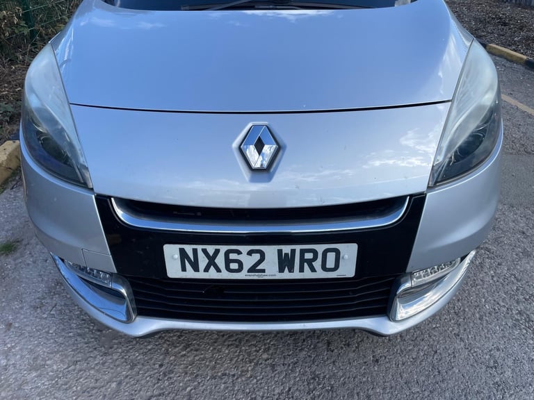 RENAULT SCENIC 1.5 DCI DYNAMIQUE TOM TOM 62 REG 5 DOOR MPV MOT DECEMBER 19TH TAX £35 60+MPG