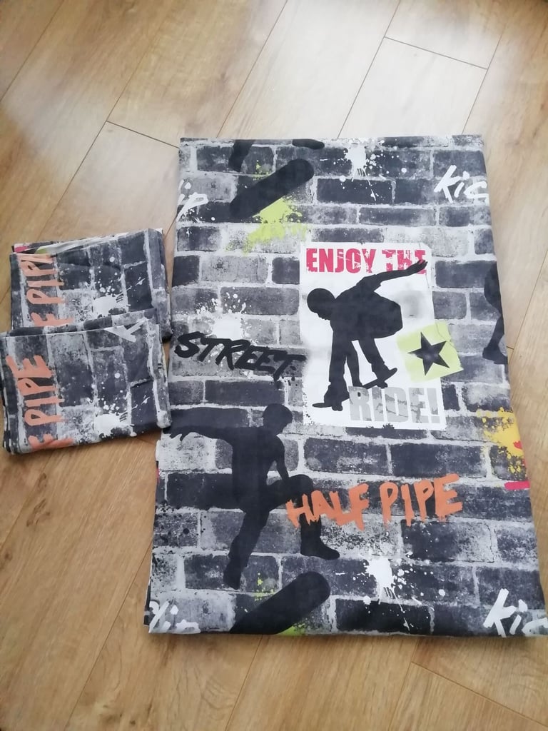 image for Skateboard Tricks Single Duvet Set & Matching Lined Curtains