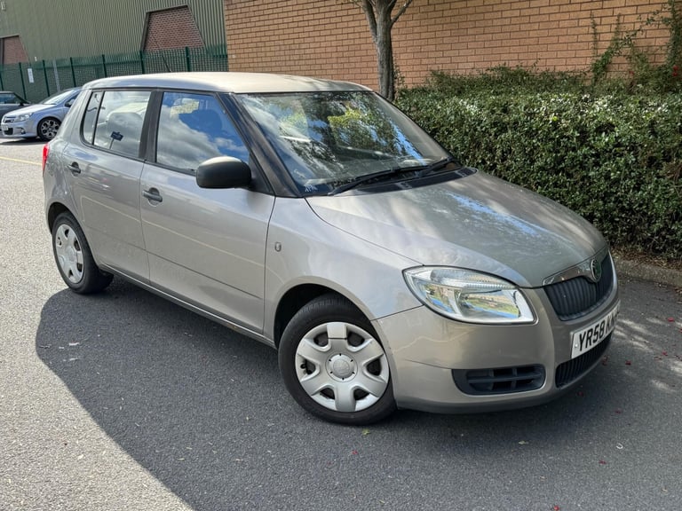 image for 2008 Skoda Fabia 1.2 HTP 6V 1 5dr HATCHBACK Petrol Manual