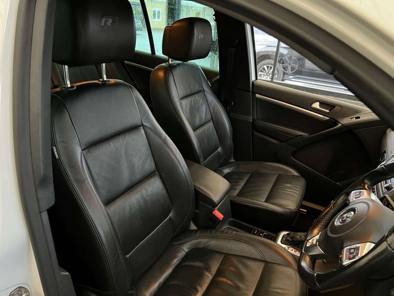 2015 Volkswagen Tiguan 2.0 Tiguan R-Line Edition TDI BlueMotion Technology 4Motion Semi-Auto 4WD ...