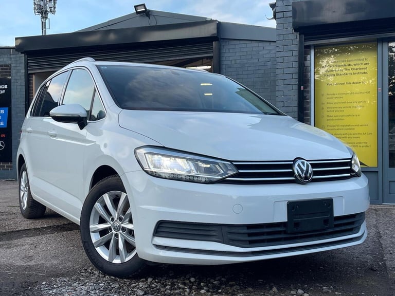 image for VOLKSWAGEN TOURAN 1.4 TSI SEL DSG Euro 6 (s/s) 5dr 2017