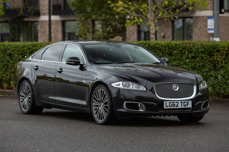 image for 2012 Jaguar XJ Ultimate SALOON PETROL Automatic