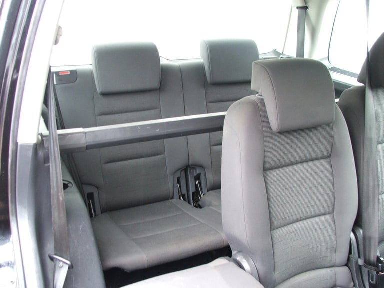 2008 Volkswagen Touran 1.9 TDI DPF BlueMotion S 105 5dr MPV Diesel Manual