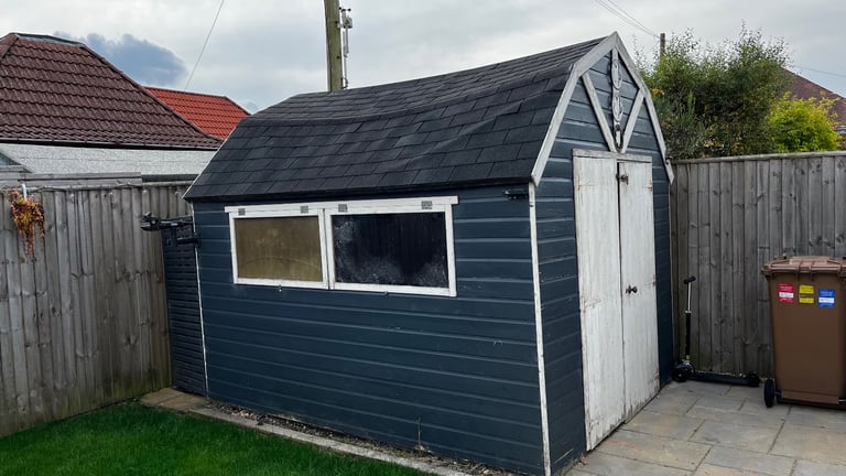 image for Free barn style shed. Must be gone on this Saturday morning 25th oct