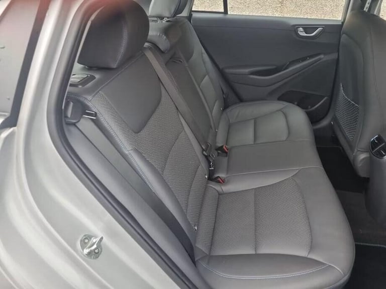 2017 Hyundai IONIQ 1.6 GDi Hybrid Premium SE 5dr DCT HATCHBACK PETROL/ELECTRIC Automatic