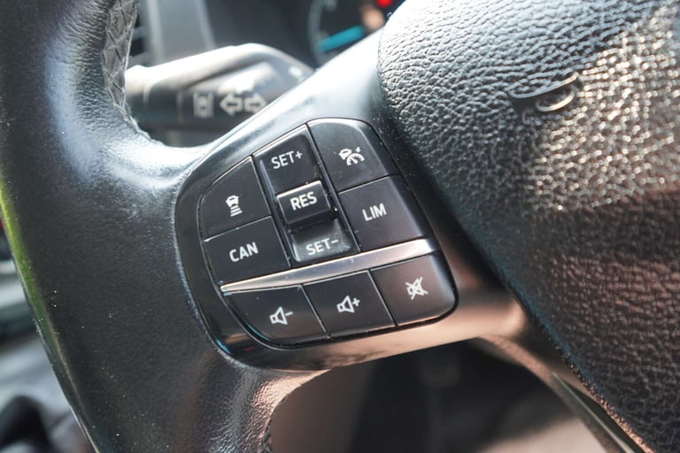 2020 Ford Transit Custom 2.0 Transit Custom 320 Trend EcoBlue + LWB + Twin Slider + High Spec Pan...