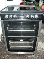 NEW WORLD ELECTRIC COOKER 60CMS WIDE.FREE DELIVERY B,MOUTH POOLE NEW MILTON AREAS