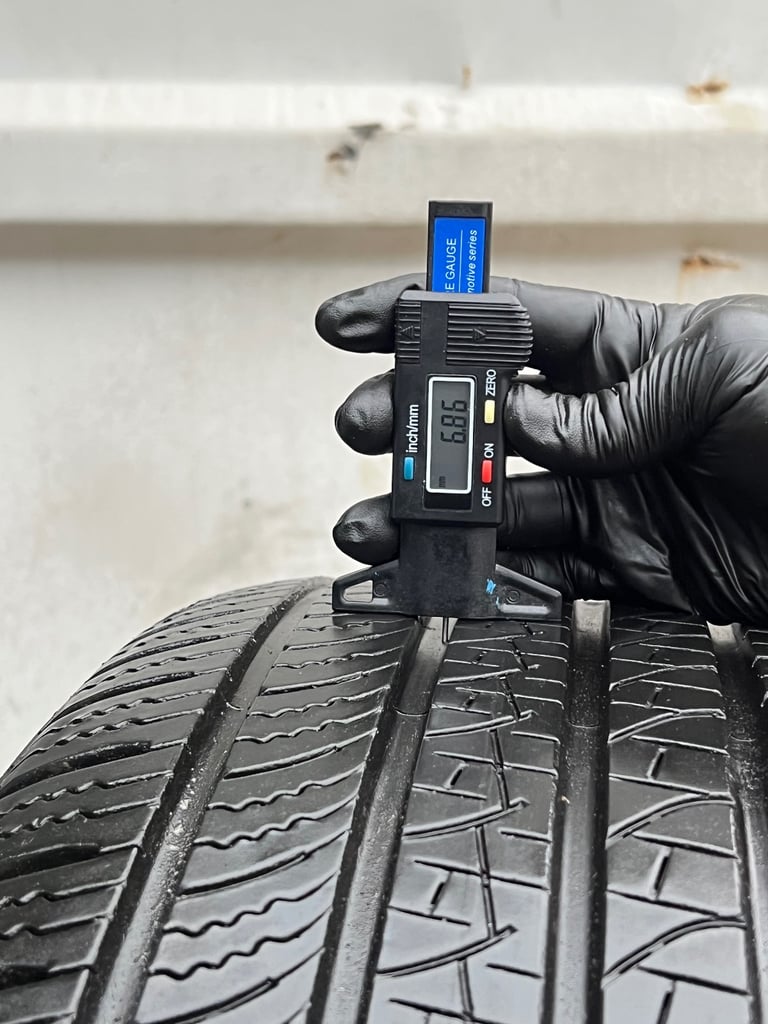235/55 R19 Pirelli Scorpion Zero All Season JLR M+S XL 105W Tyres Pair 