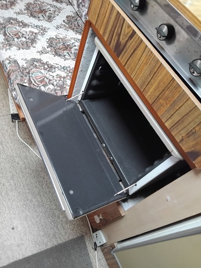1998 caravan for sale 