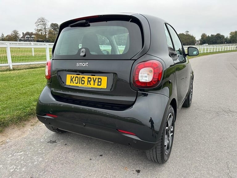 2016 smart fortwo 0.9 Turbo Prime Premium Plus 2dr Auto COUPE Petrol Automatic